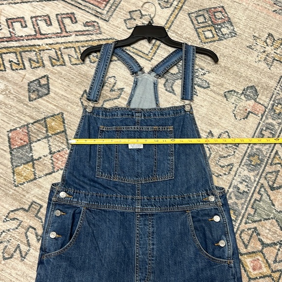 Levi’s Overalls - Picture 4 of 4